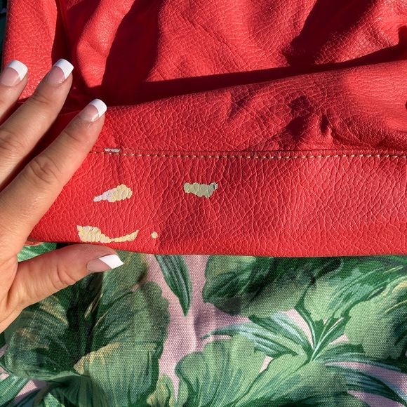 NINE WEST CORAL PURSE - Picture 5 of 5